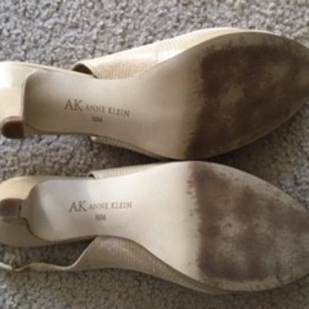 Anne Klein wylie heels